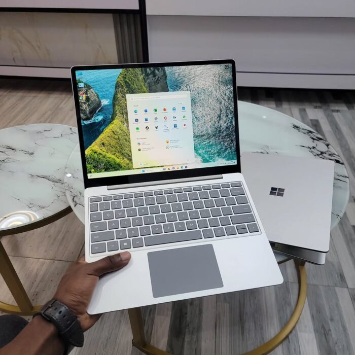 Microsoft Surface Go (10th Gen, Core i5, 16GB RAM, 512GB SSD, 13-inch Touchscreen, Windows 11 Pro)