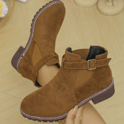 Ladies' Chelsea Boots for sale on GatangaOS